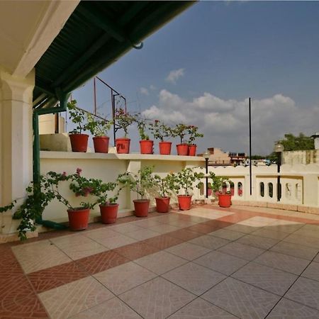Hotel Heritage Дехрадун Экстерьер фото