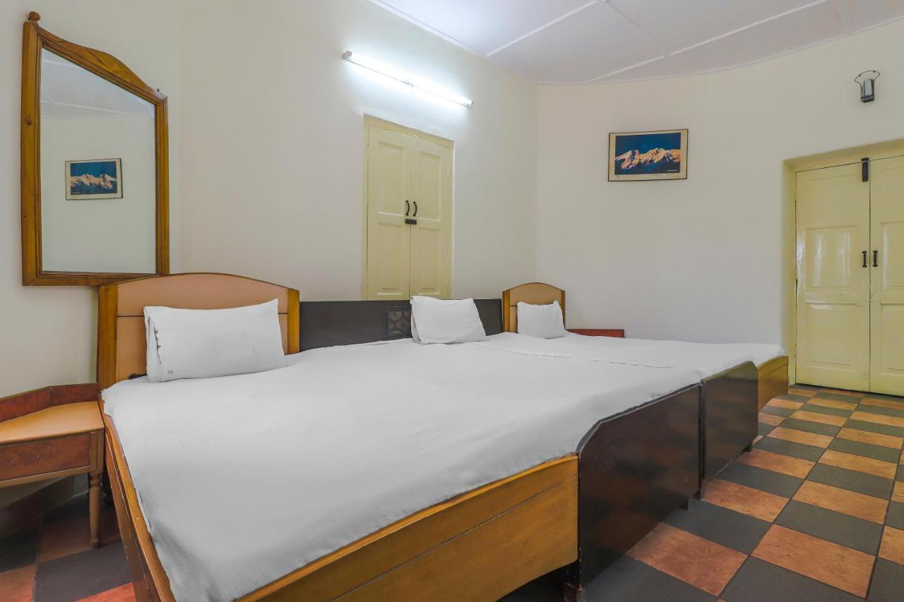 Hotel Heritage Дехрадун Экстерьер фото